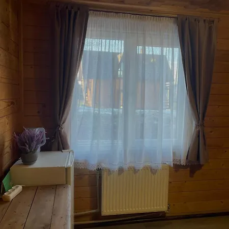 Khatky Na Penkakh 3* Vorochta