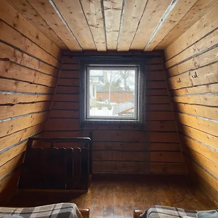 Πανσιόν Khatky Na Penkakh 3*