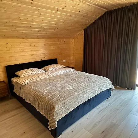 Gæstehus Khatky Na Penkakh 3*